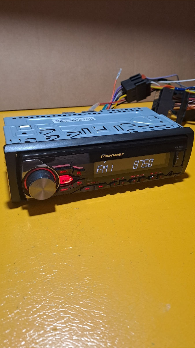 Pioneer mvh-180ui radiocasetofon магнитола  фото 0