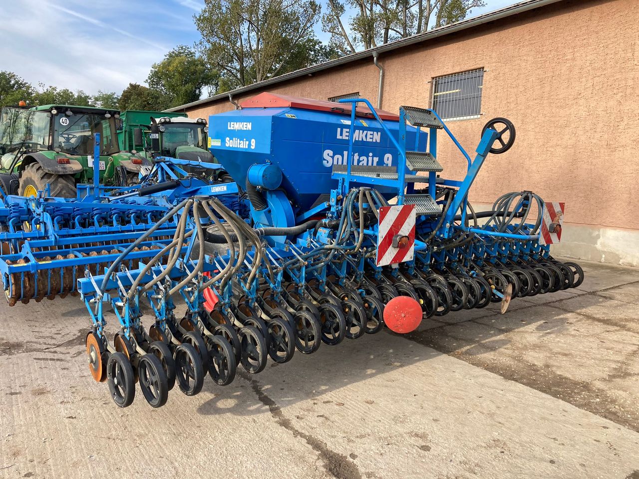 Дисковая борона Lemken Rubin 9/600 KUA+сеялка Lemken Solitair 9/600 KA foto 4