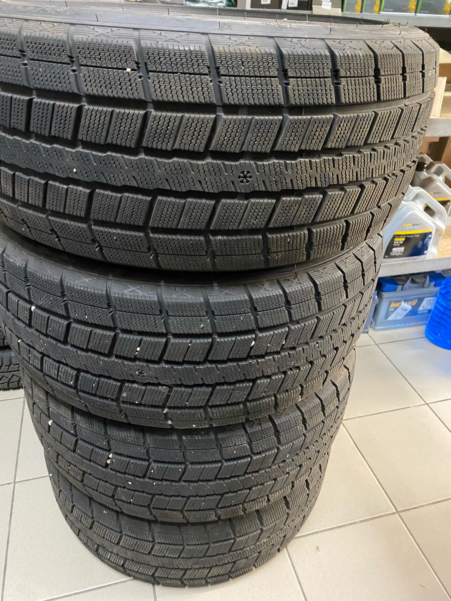 255/45R19