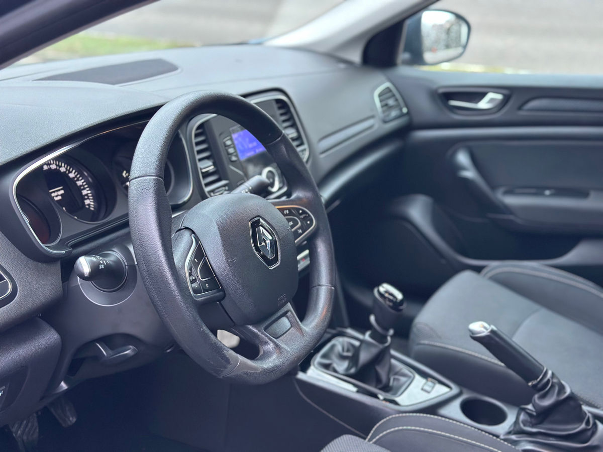 Renault Megane foto 9