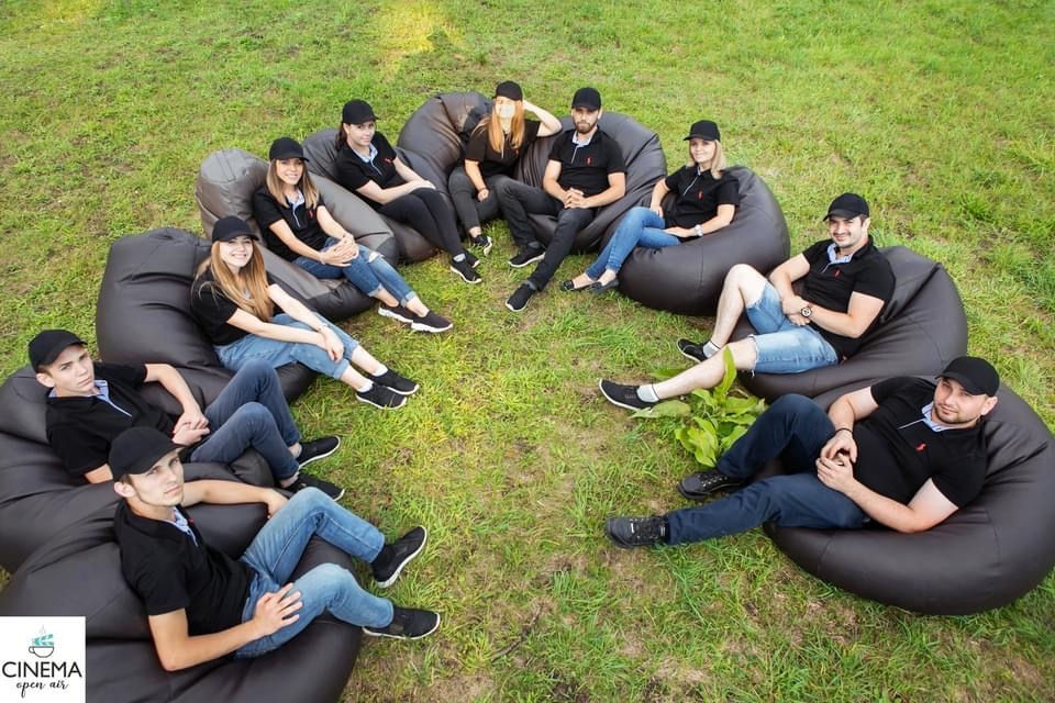 Cinematograf în aer liber foto 1