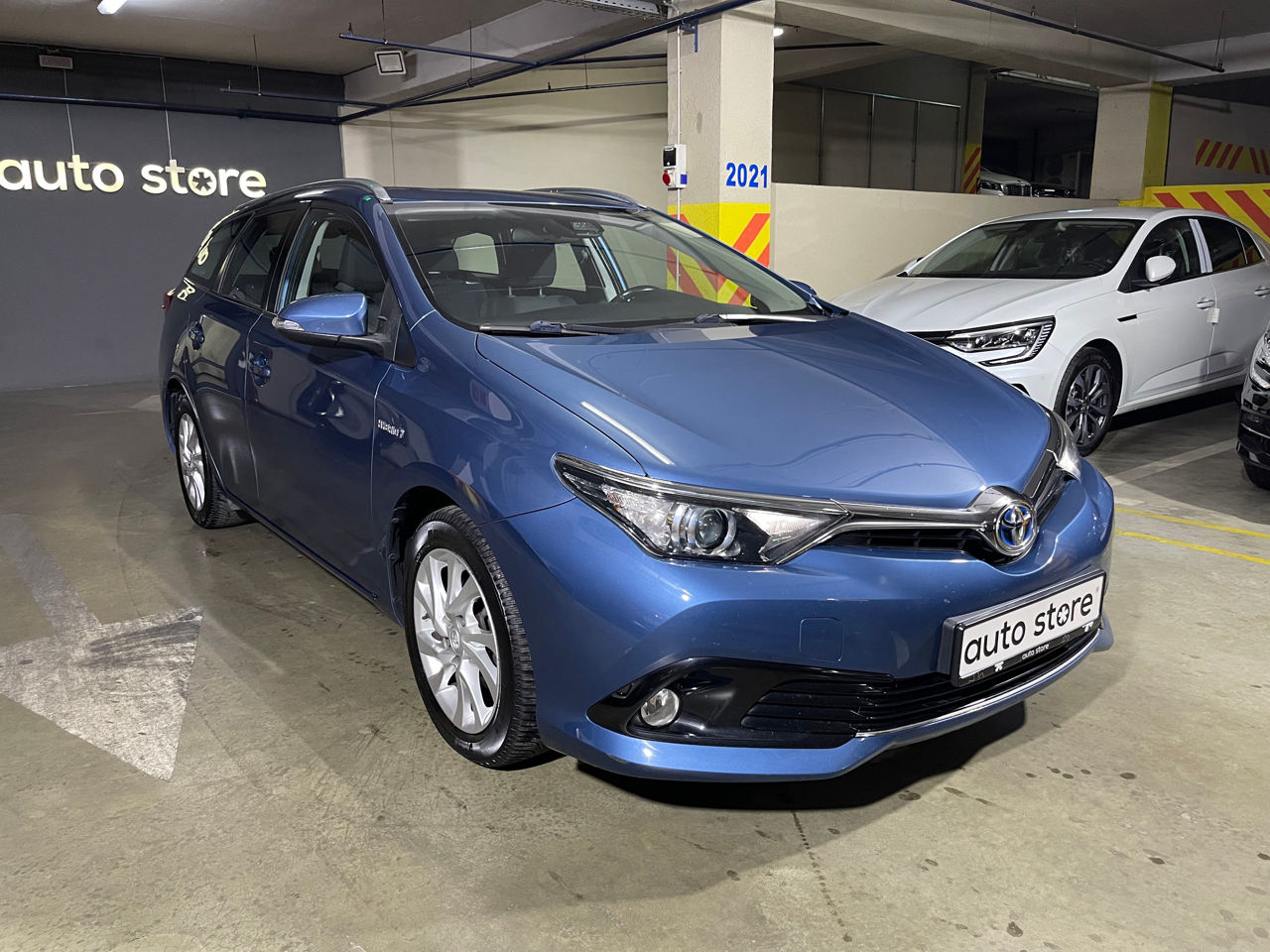 Toyota Auris foto 0