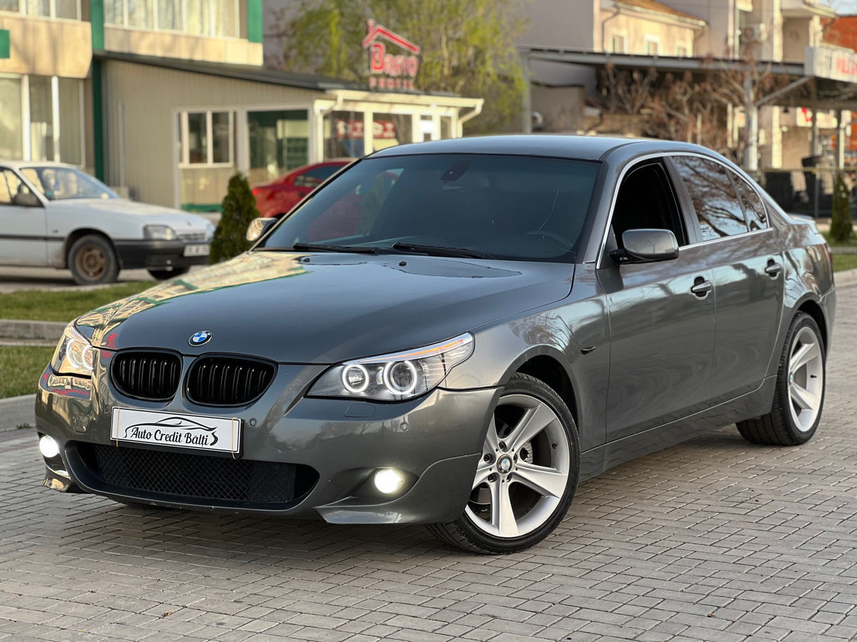 BMW 5 Series foto 8