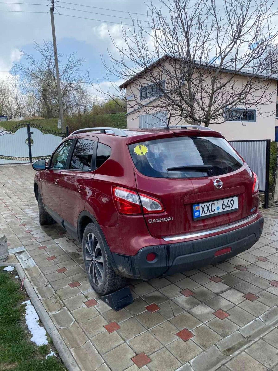 Nissan Qashqai foto 1