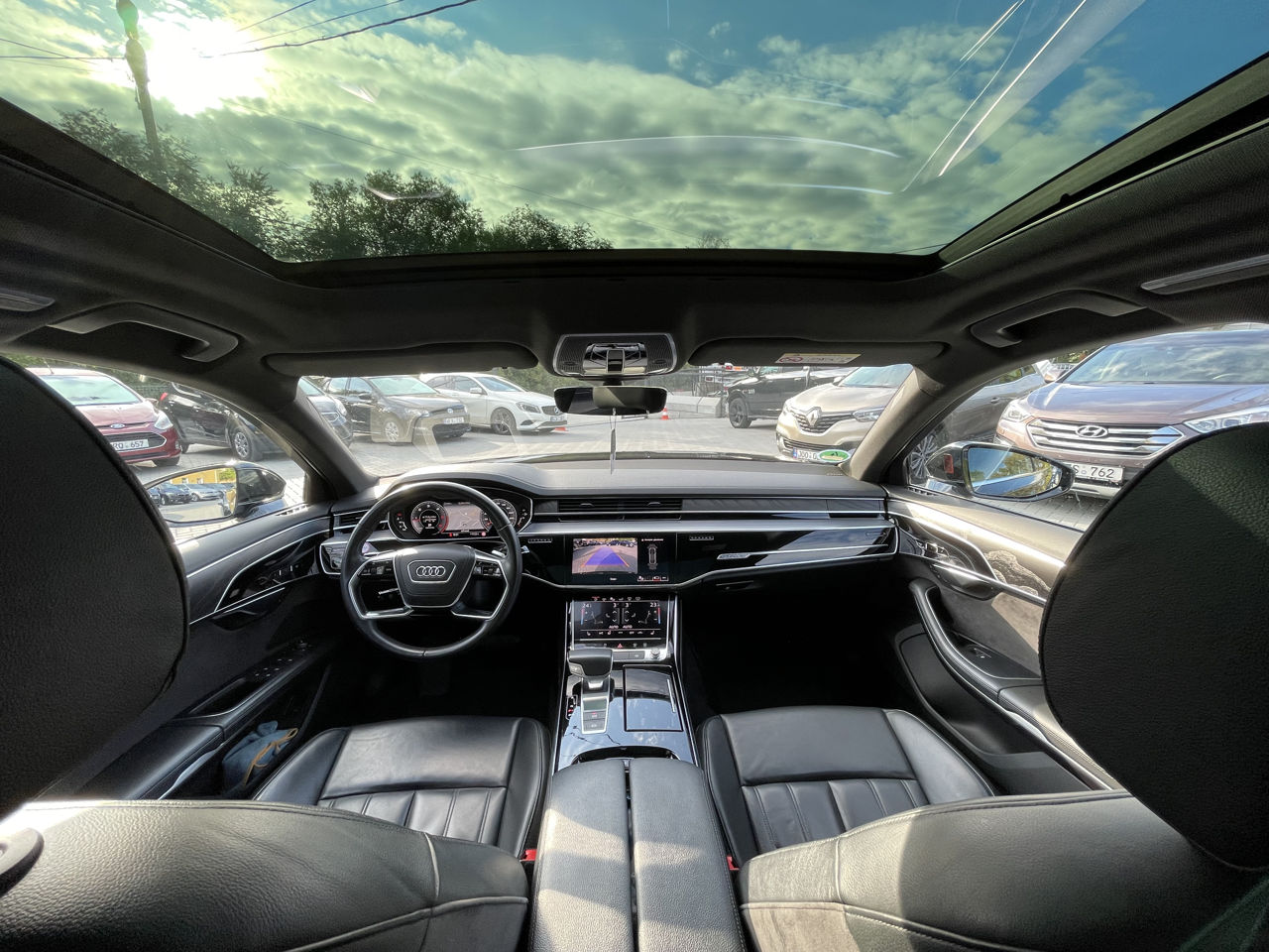Audi A8 foto 12