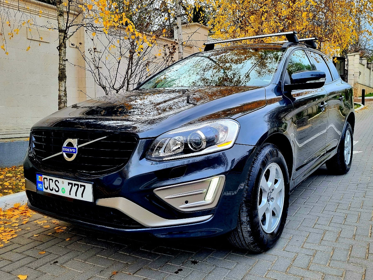 Volvo XC60 foto 1