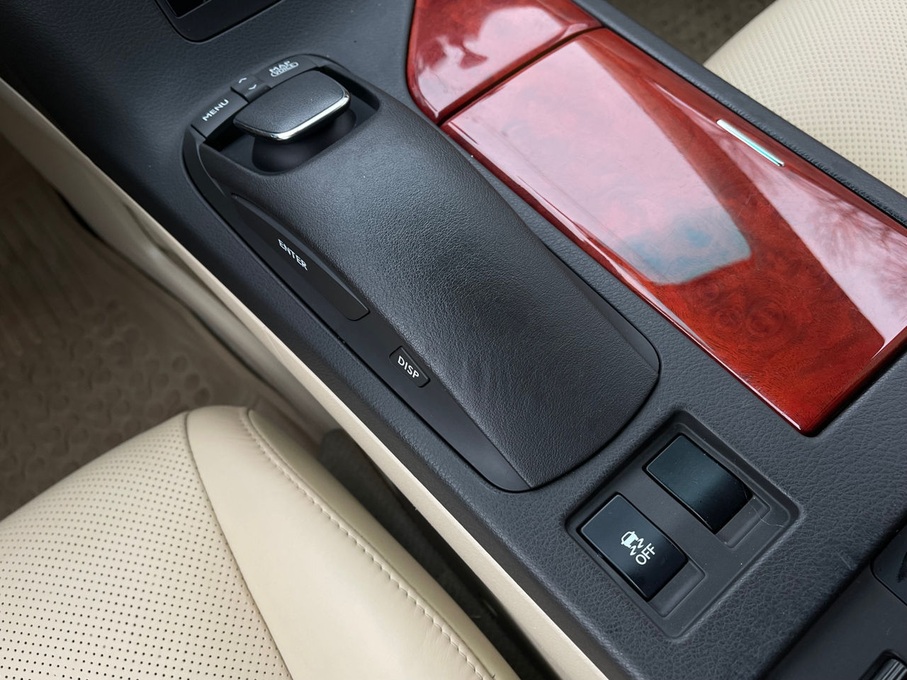 Lexus RX Series фото 16