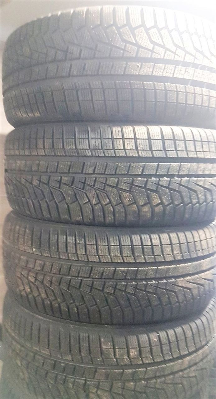 R21 275/45 Зимние шины Hankook