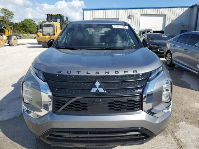 Mitsubishi Outlander foto 1