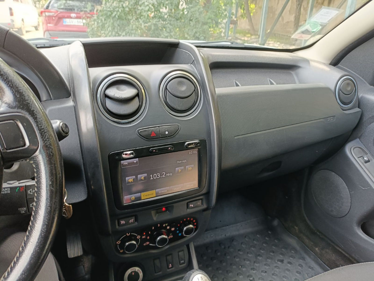 Chirie auto 24/24 poze reale fara gaj si limita de km foto 1