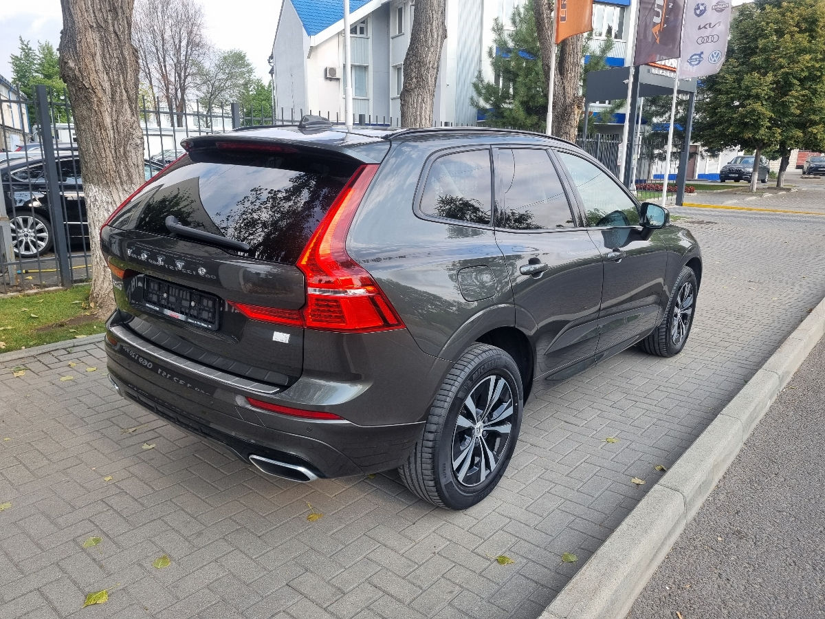 Volvo XC60 2021 photo 5