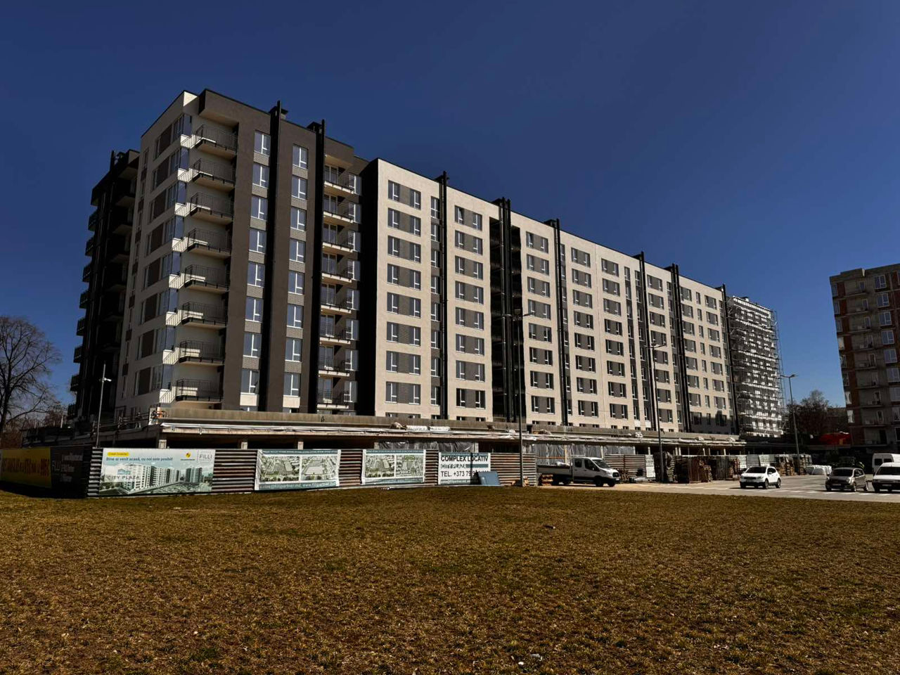 Se vinde Apartament  Or. Ungheni, str. Vasile Lupu  foto 2