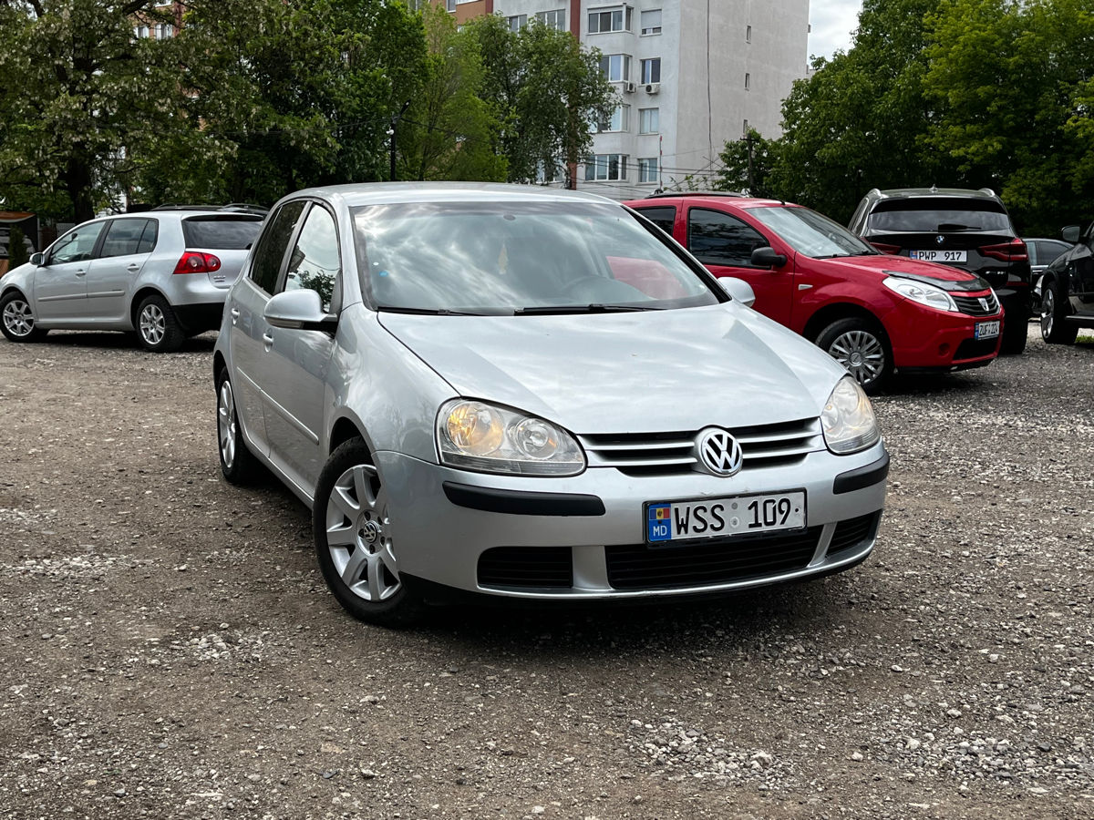 Volkswagen Golf foto 0