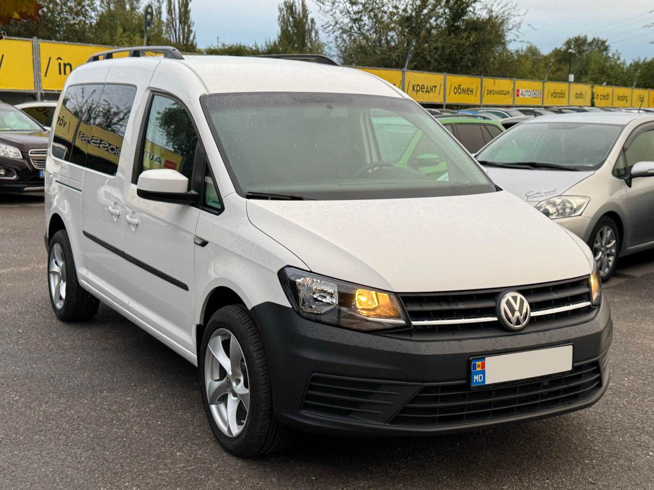 Volkswagen Caddy фото 2
