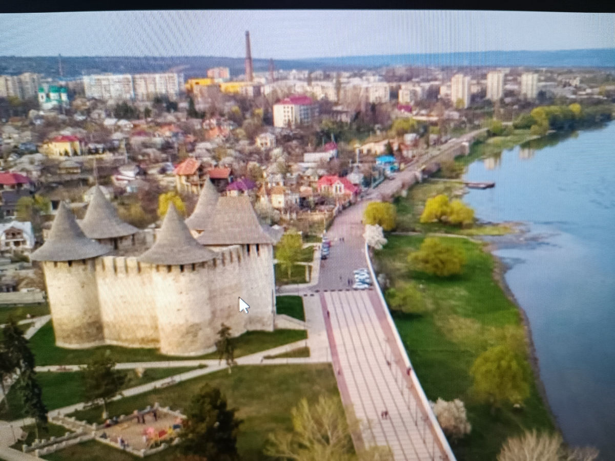 3-х комнатная квартира,  Центр,  Сороки,  Сороки фото 0