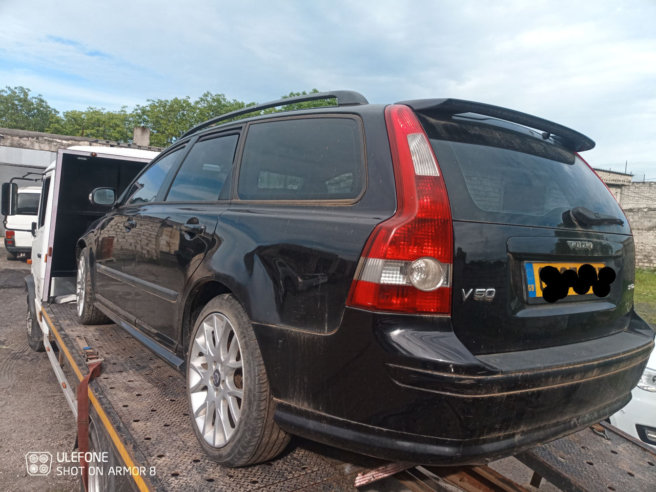 Dezmembrare Volvo V50 foto 0