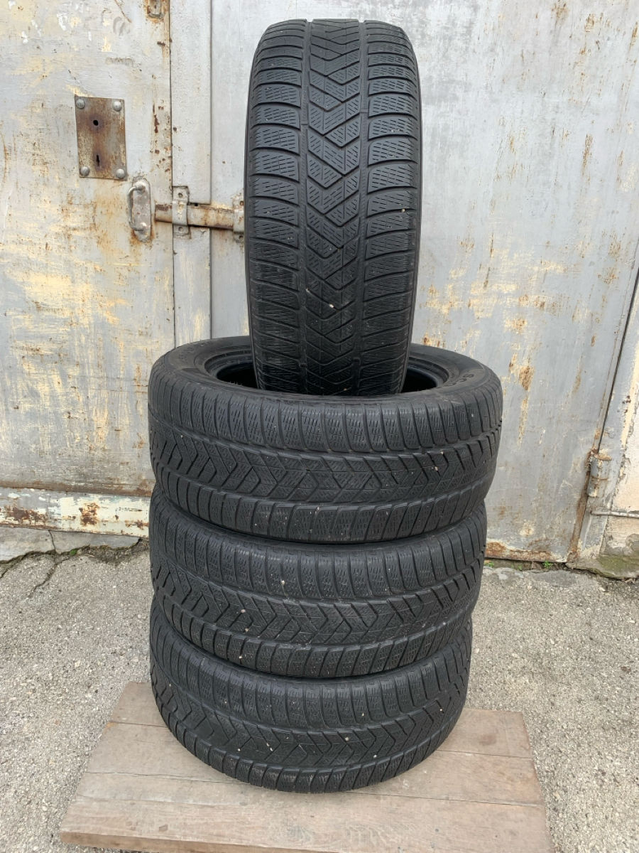 R18/55/255 Pirelli (Iarna) foto 0