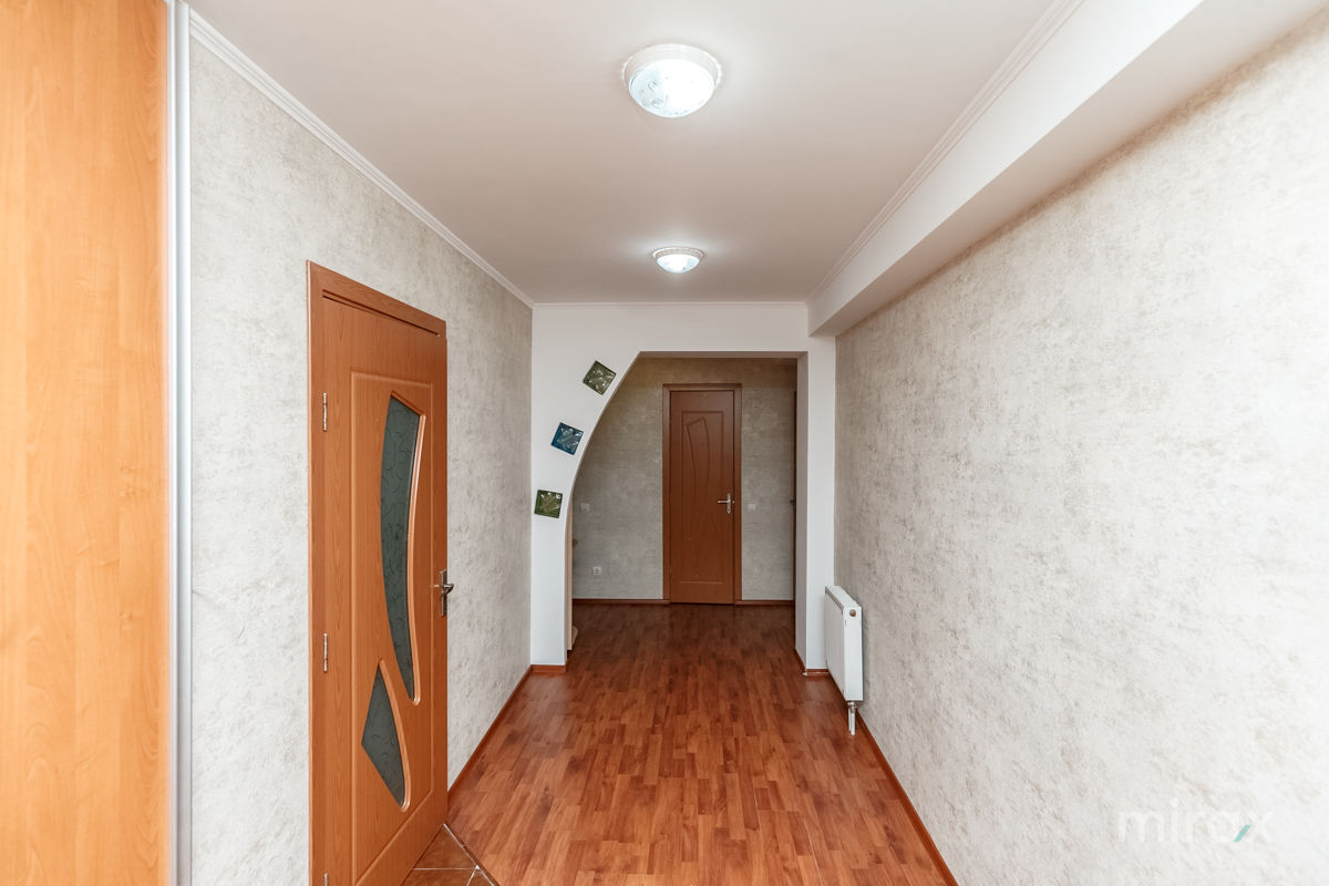 Apartament cu 3 camere, 98 m², Centru, Chișinău foto 9