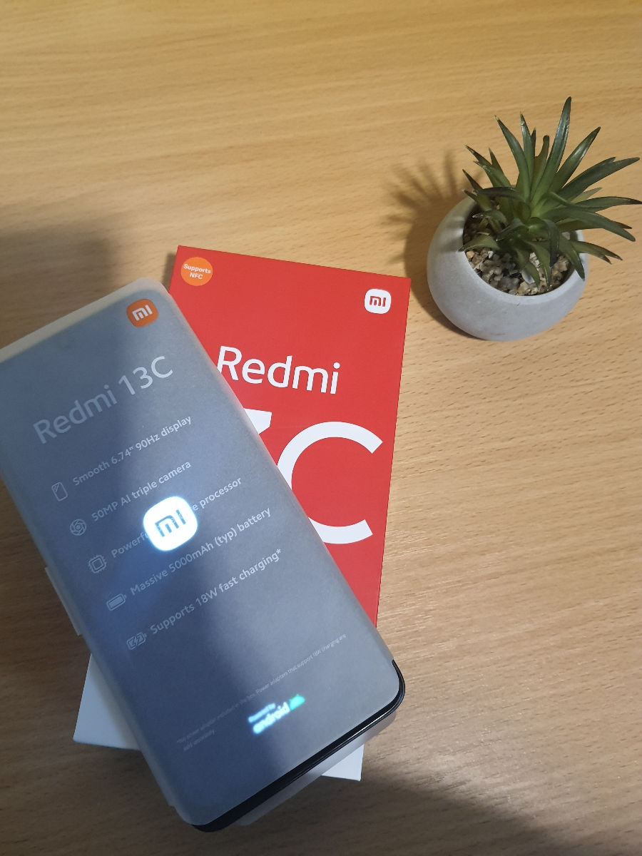 Новый !Xiaomi redmi 13c 256 gb foto 3