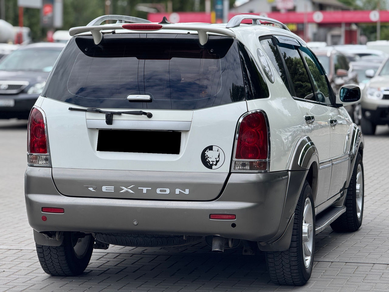 Ssangyong Rexton фото 2