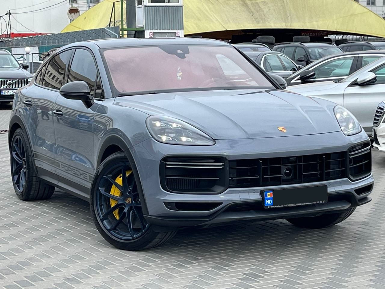 Porsche Cayenne Coupe foto 3