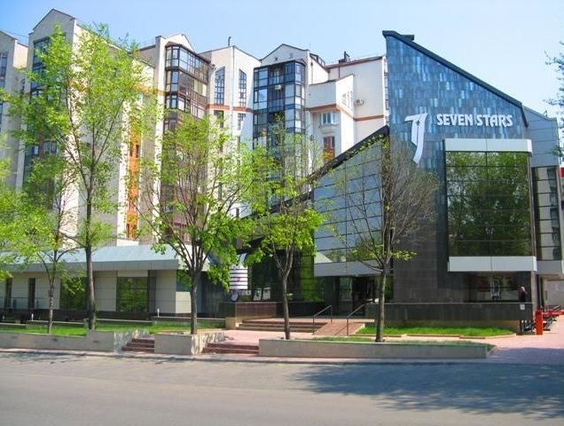 Apartament cu 2 camere, 105 m², Centru, Chișinău foto 1