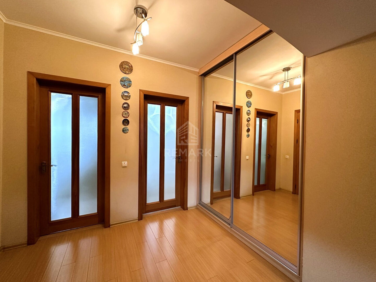 Apartament cu 3 camere, 104 m², Râșcani, Chișinău foto 8