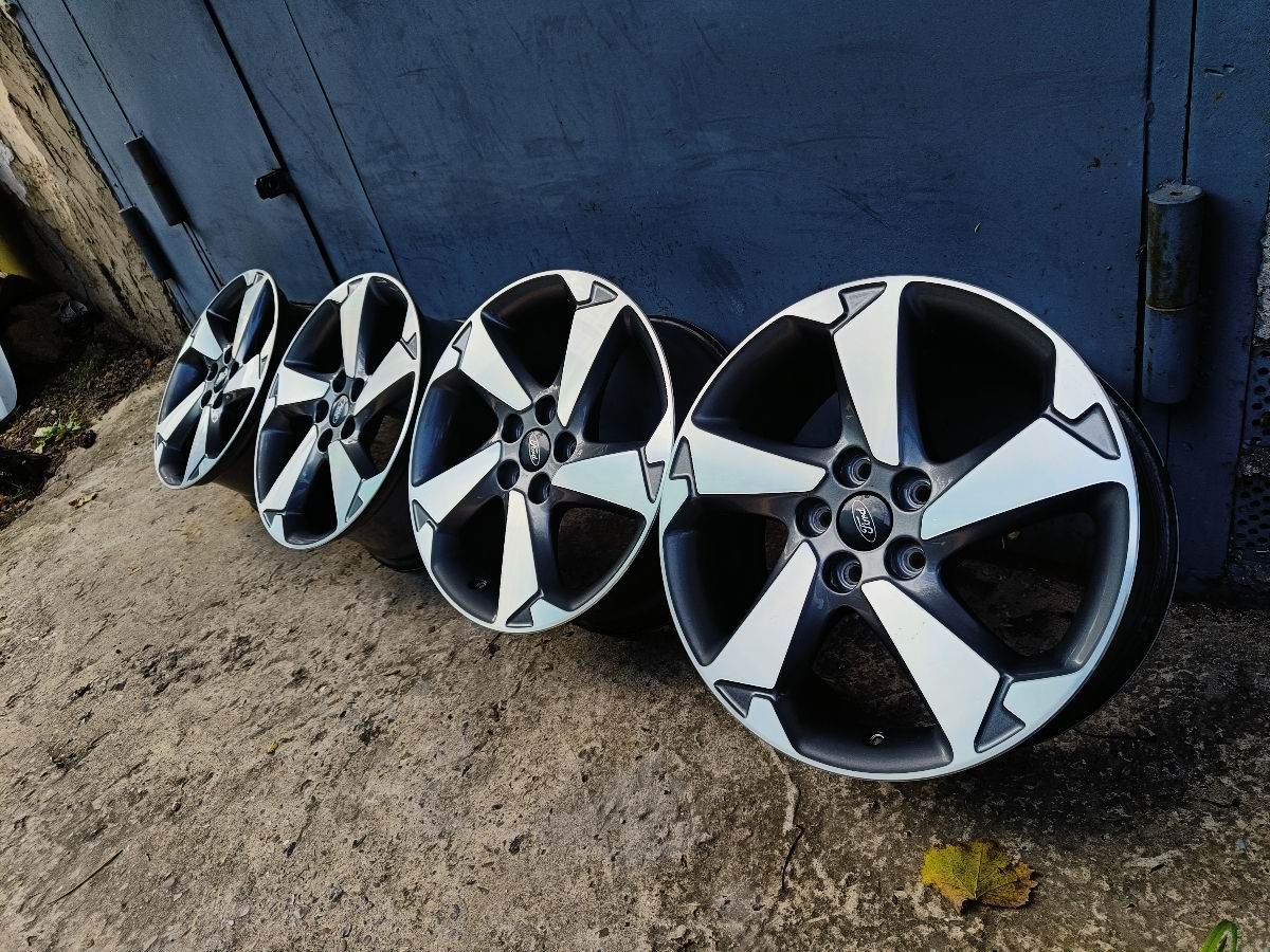 5x108 R17 Original Ford foto 0