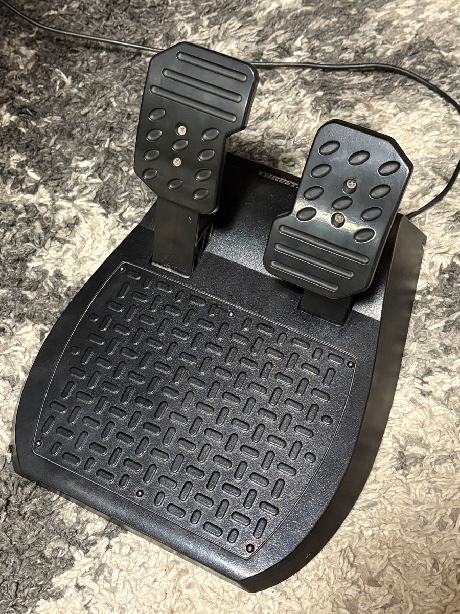 Volan Thrustmaster T150 foto 2