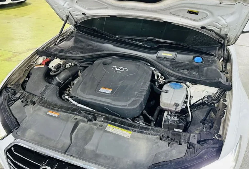Audi A6 фото 3
