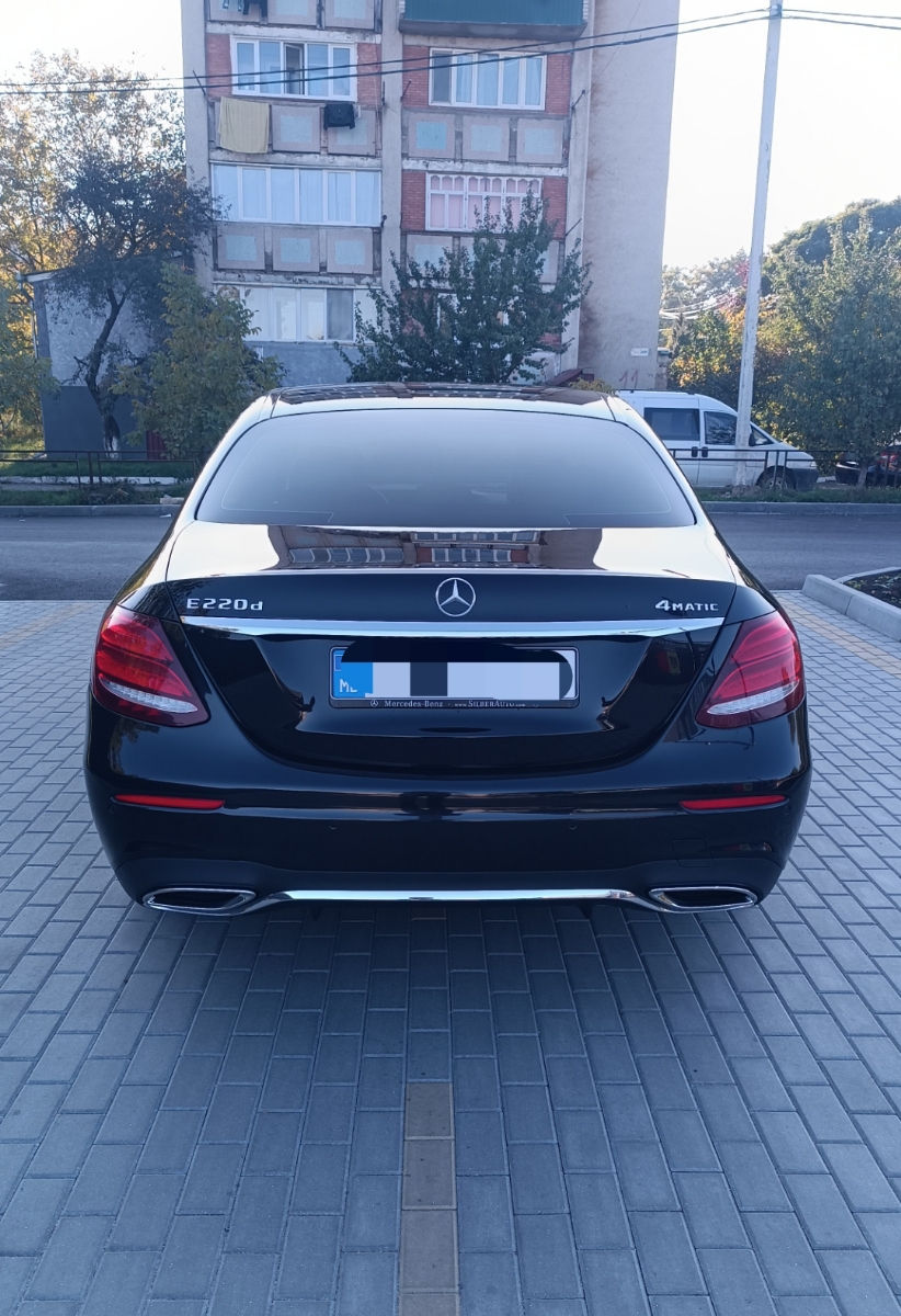 Mercedes E-Class foto 3