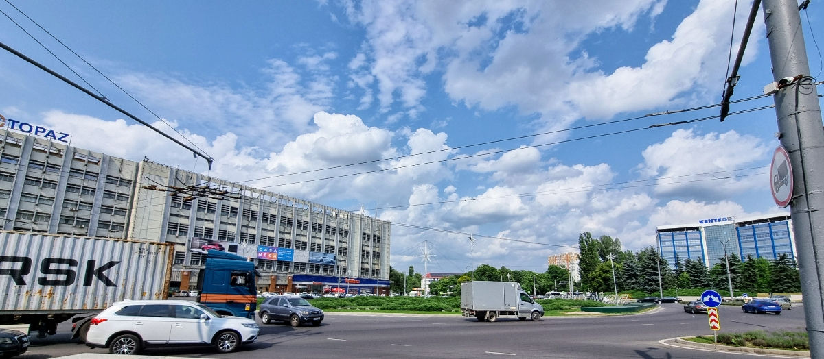 Vânzare sp.comercial 3750 m2+ 18 ari privat.str.Bucuriei!!! foto 9