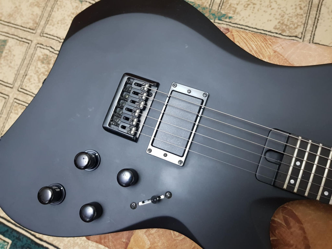 Line6 Variax Shuriken SR270 foto 3