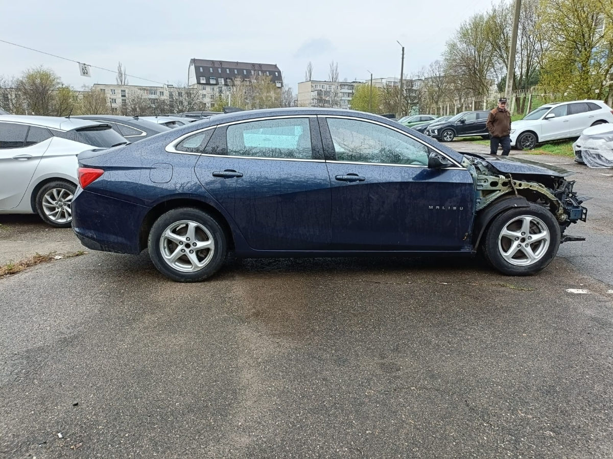 Chevrolet Malibu фото 3