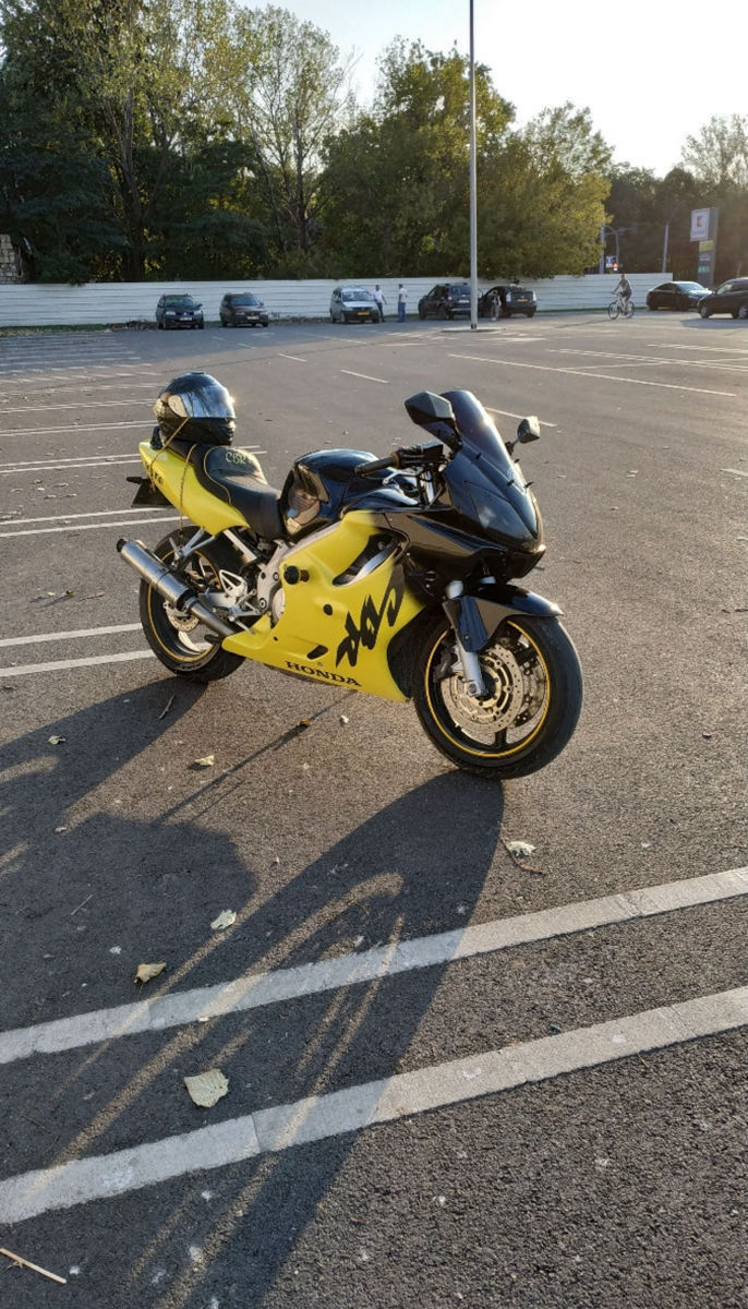 Honda CBR 600 foto 0