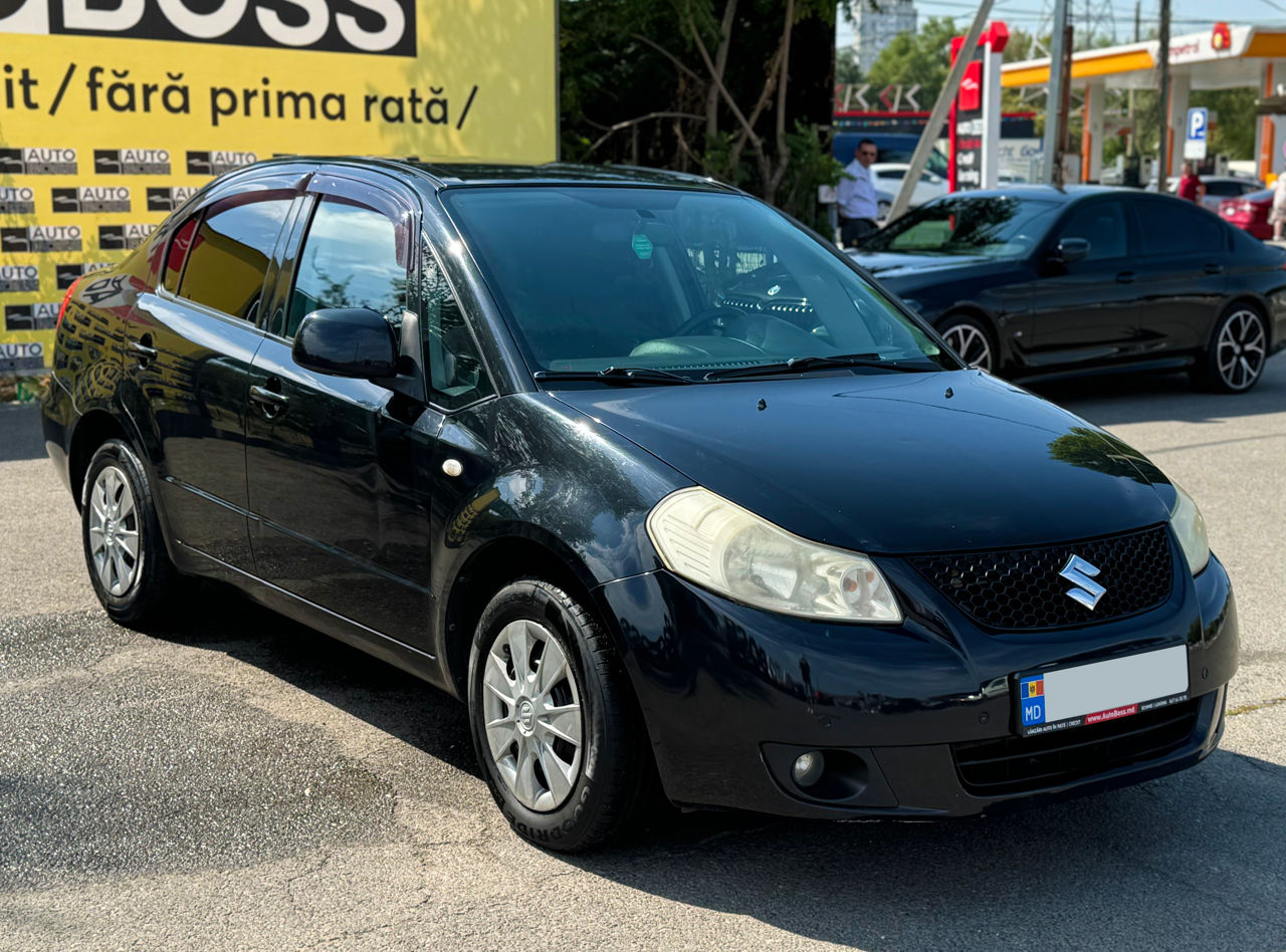 Suzuki SX4 foto 2