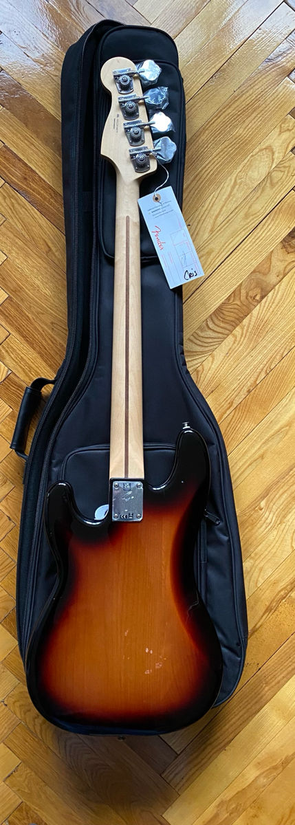 Fender Player Series P-Bass MN 3TS foto 3