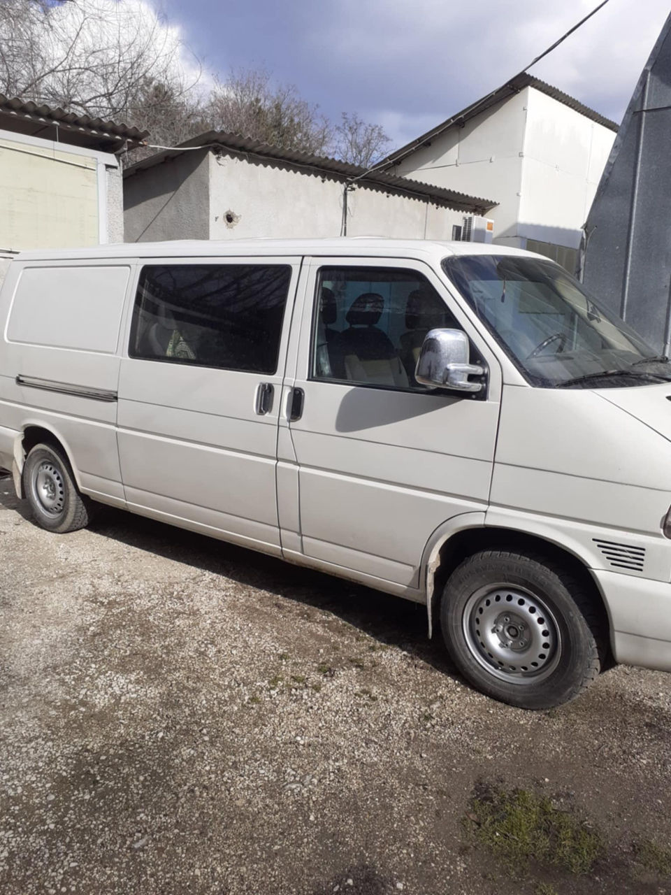 Volkswagen T4 foto 1