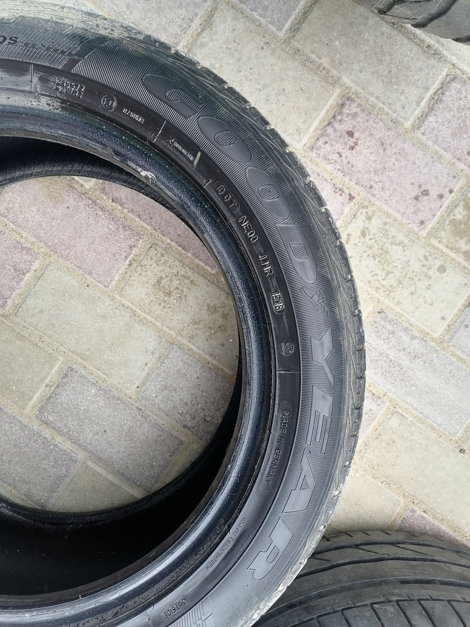 225/55/r17 RunFlat