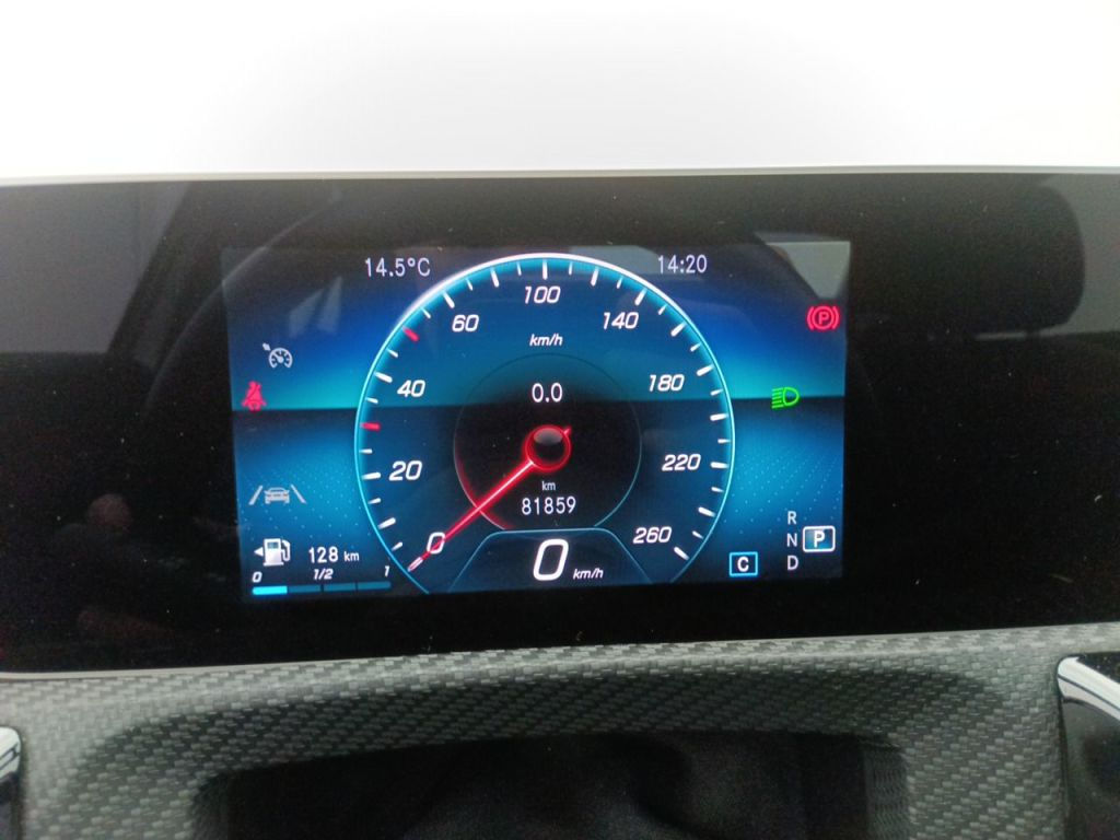 Mercedes A-Class foto 9
