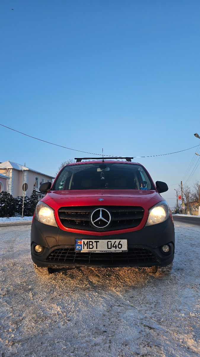 Mercedes Citan an. 2018 cu rulaj 166000 km, Diesel, 9600 €