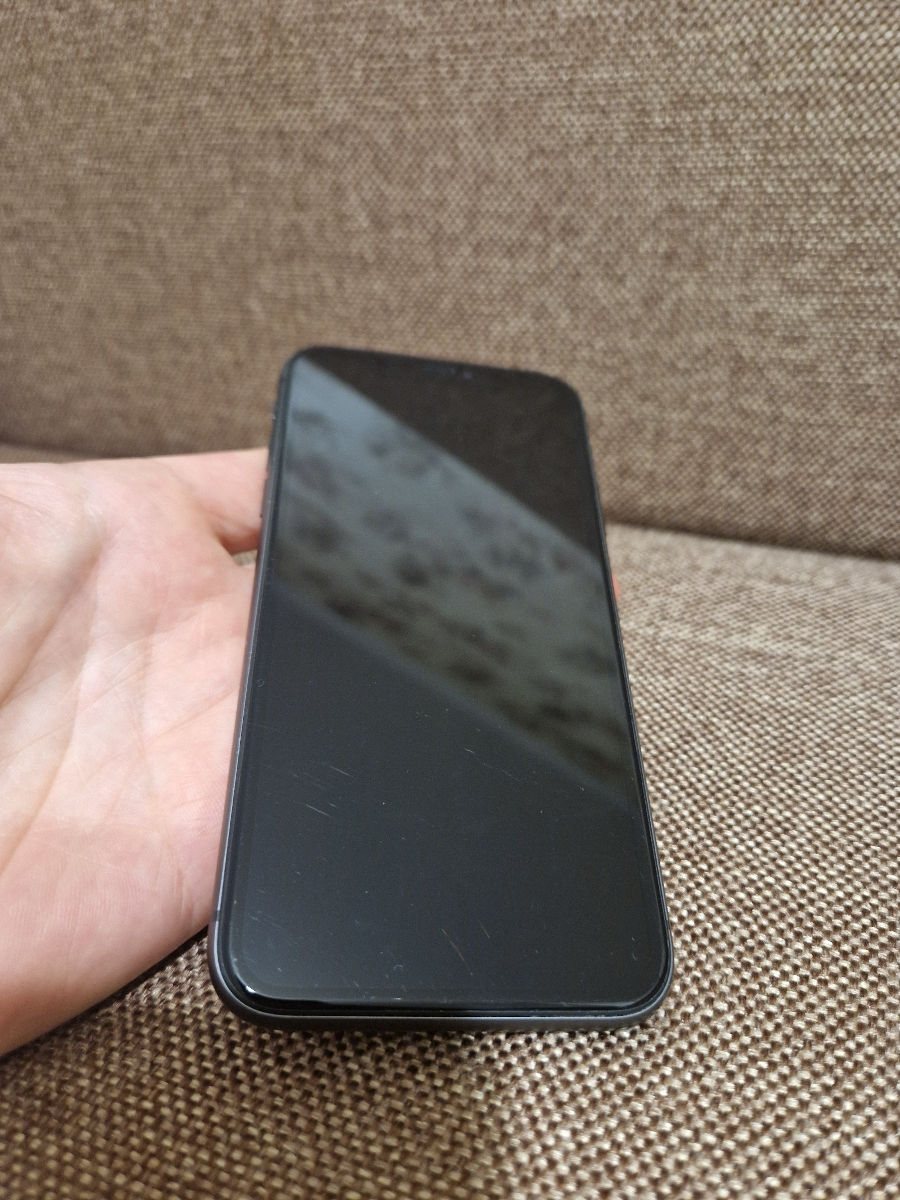 iPhone 11, Black, 64GB foto 4