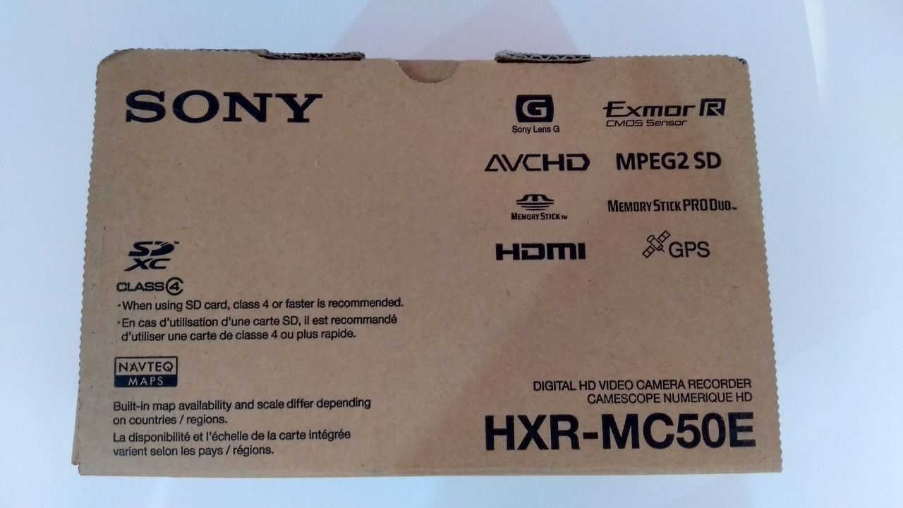 Sony HXR-MC50E фото 8