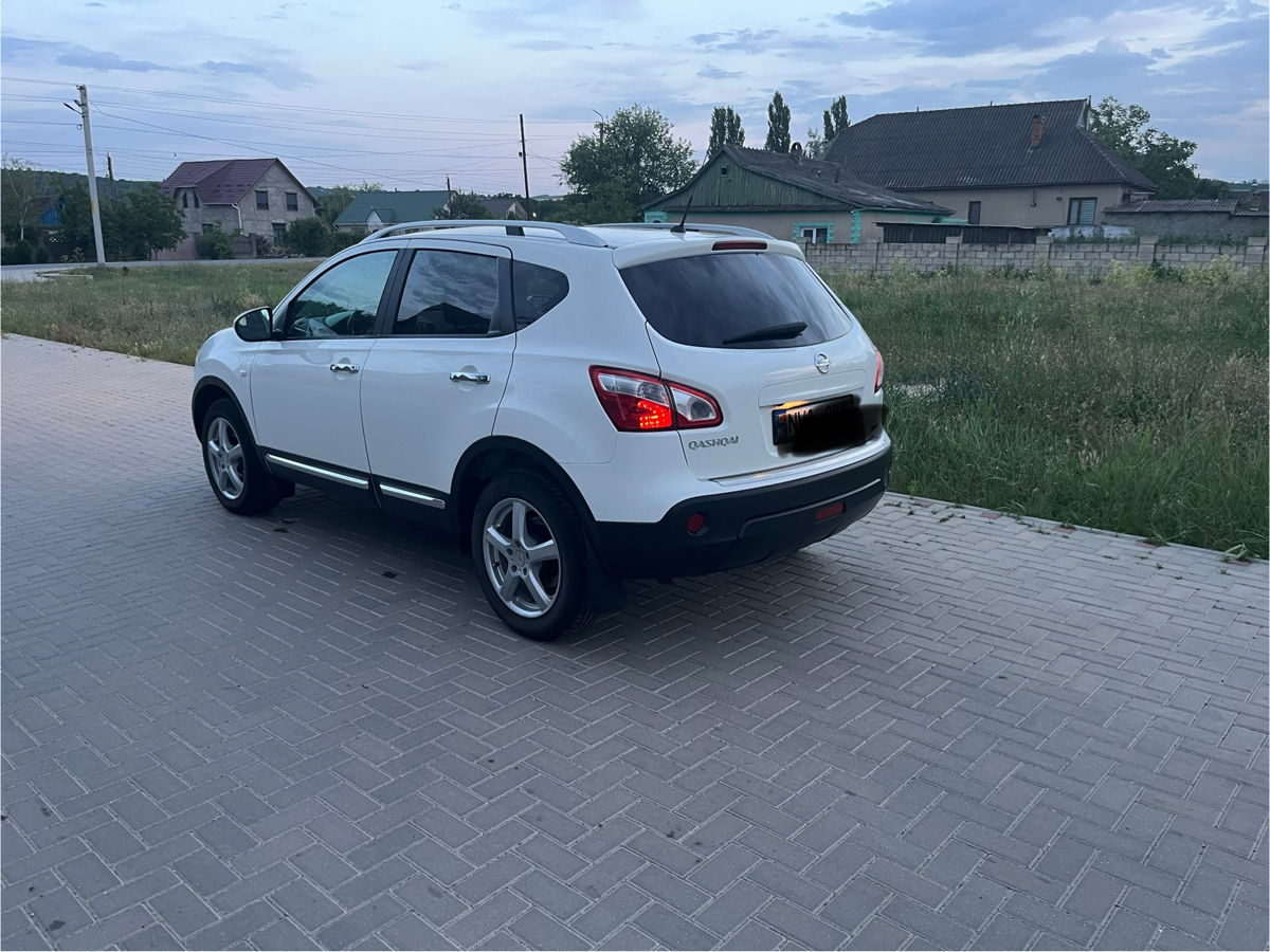 Nissan Qashqai фото 1