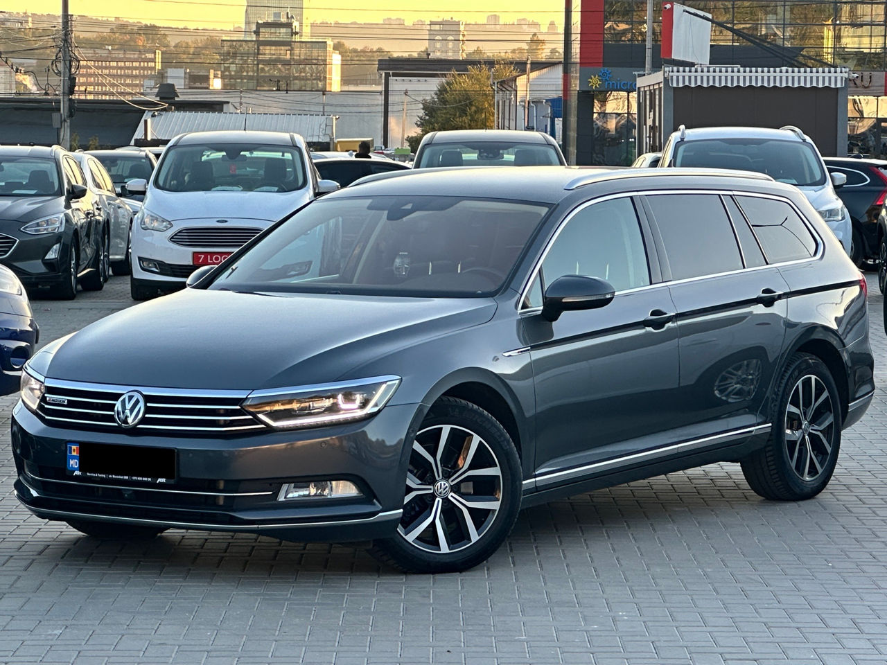 Volkswagen Passat foto 0