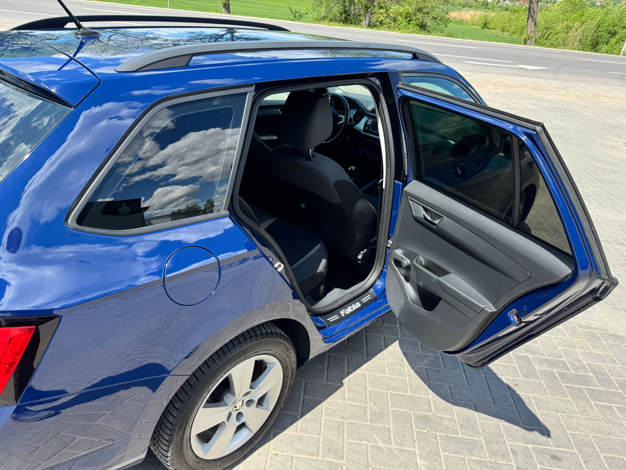 Skoda Fabia фото 8