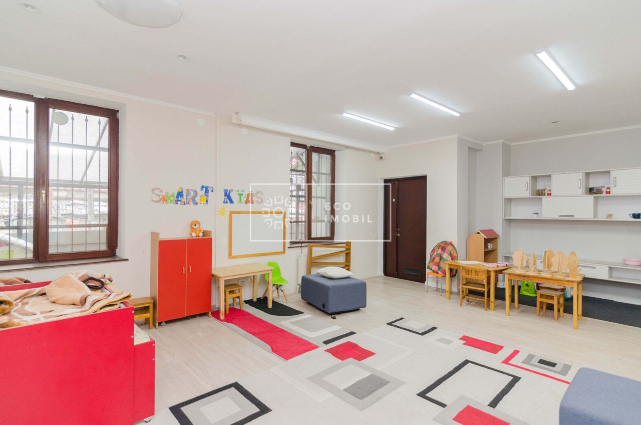 Vânzare, oficiu, Centru, str. București, 160 m.p., 320000€ foto 3