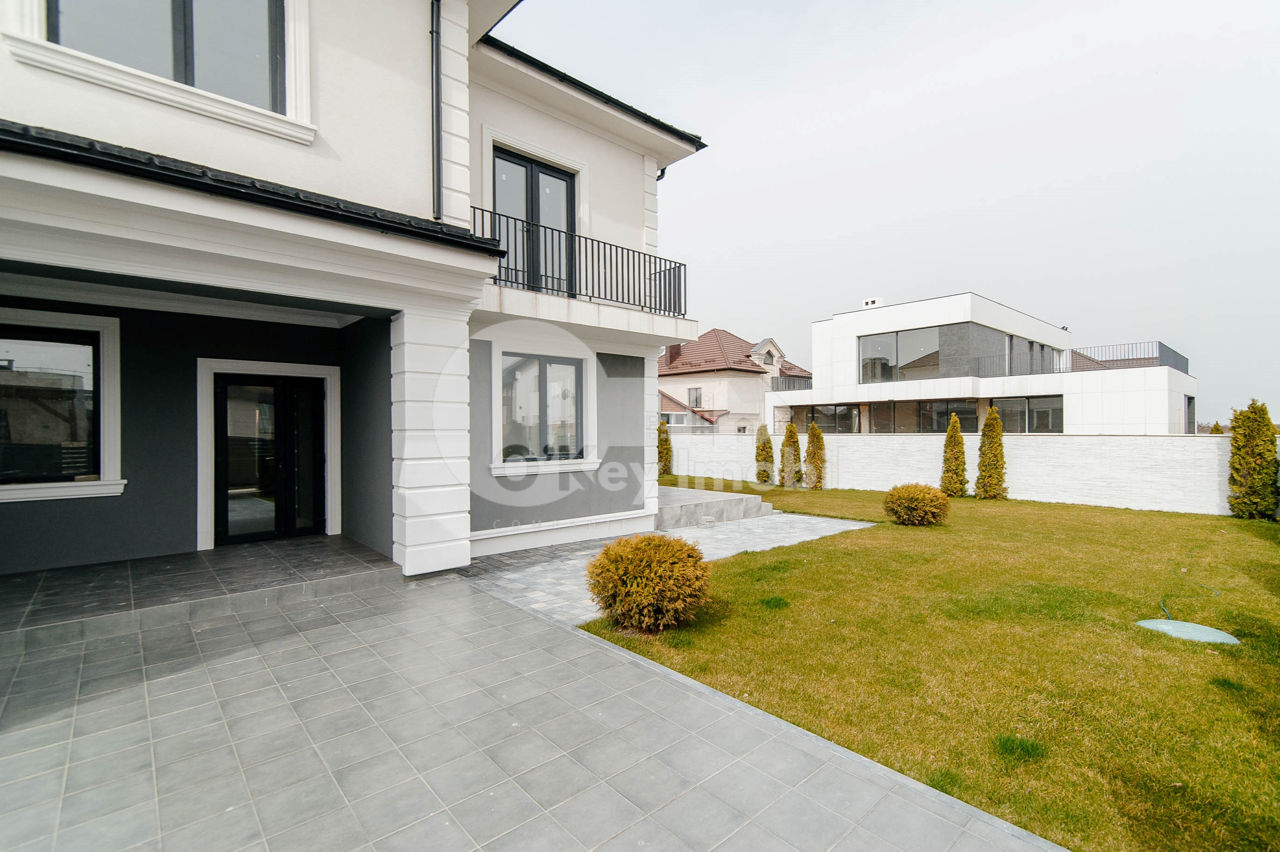 Casa, 430 mp, Poiana Domnească, 430000 € ! foto 3