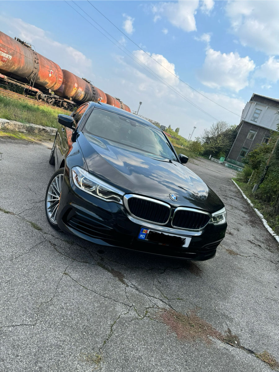 BMW 5 Series foto 4