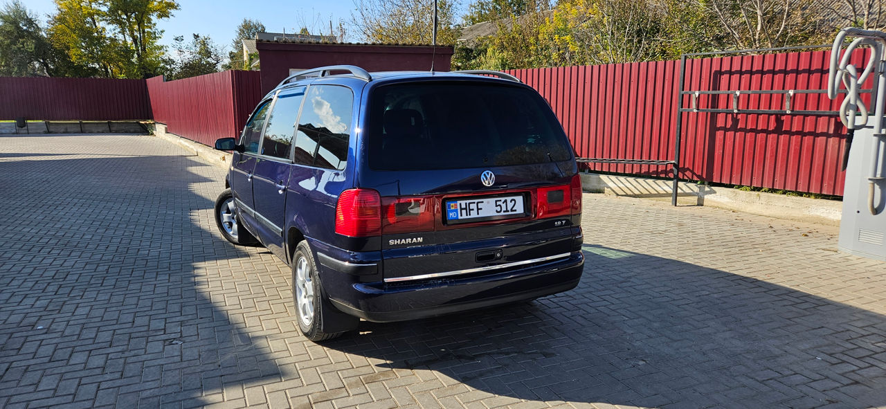 Volkswagen Sharan foto 4